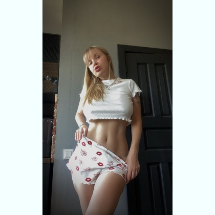  ia     i